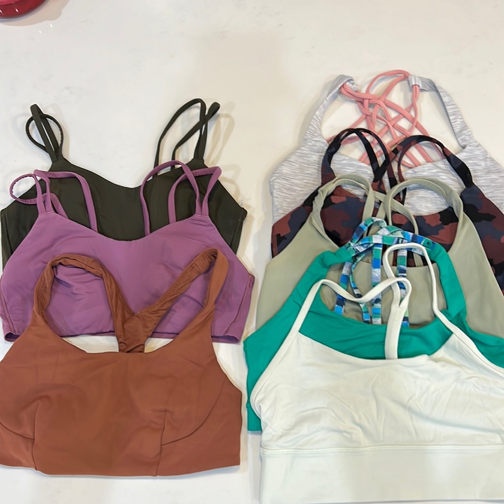 Women’s lululemon sports bra size 8